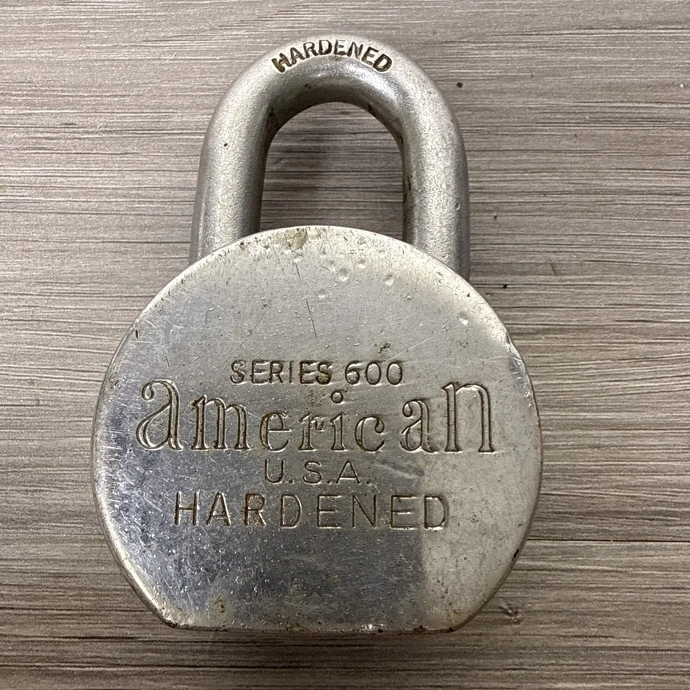 American USA HARDENED Lock Series 600 Padlock / Works / 1 Key